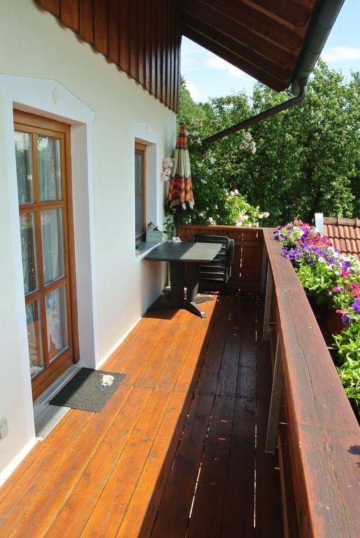 Haus Am Waldrand - Ferienwohnung Augustin Графенау Экстерьер фото